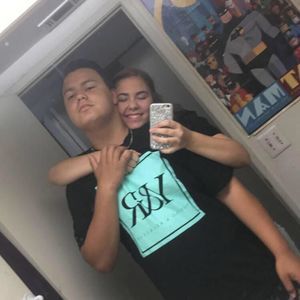 Meet your Posher, Kendall